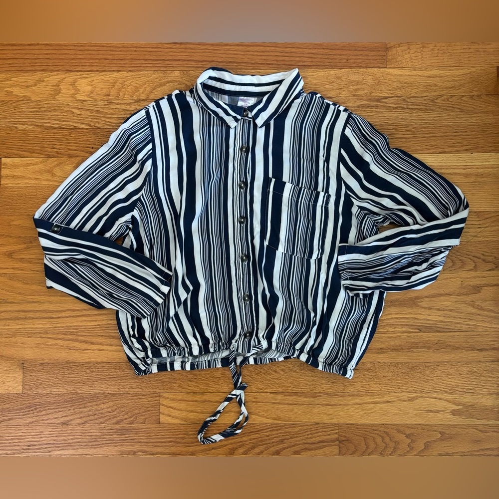No Boundaries Blouse Women’s XXL (19) Juniors Blue White Striped Button Down Top